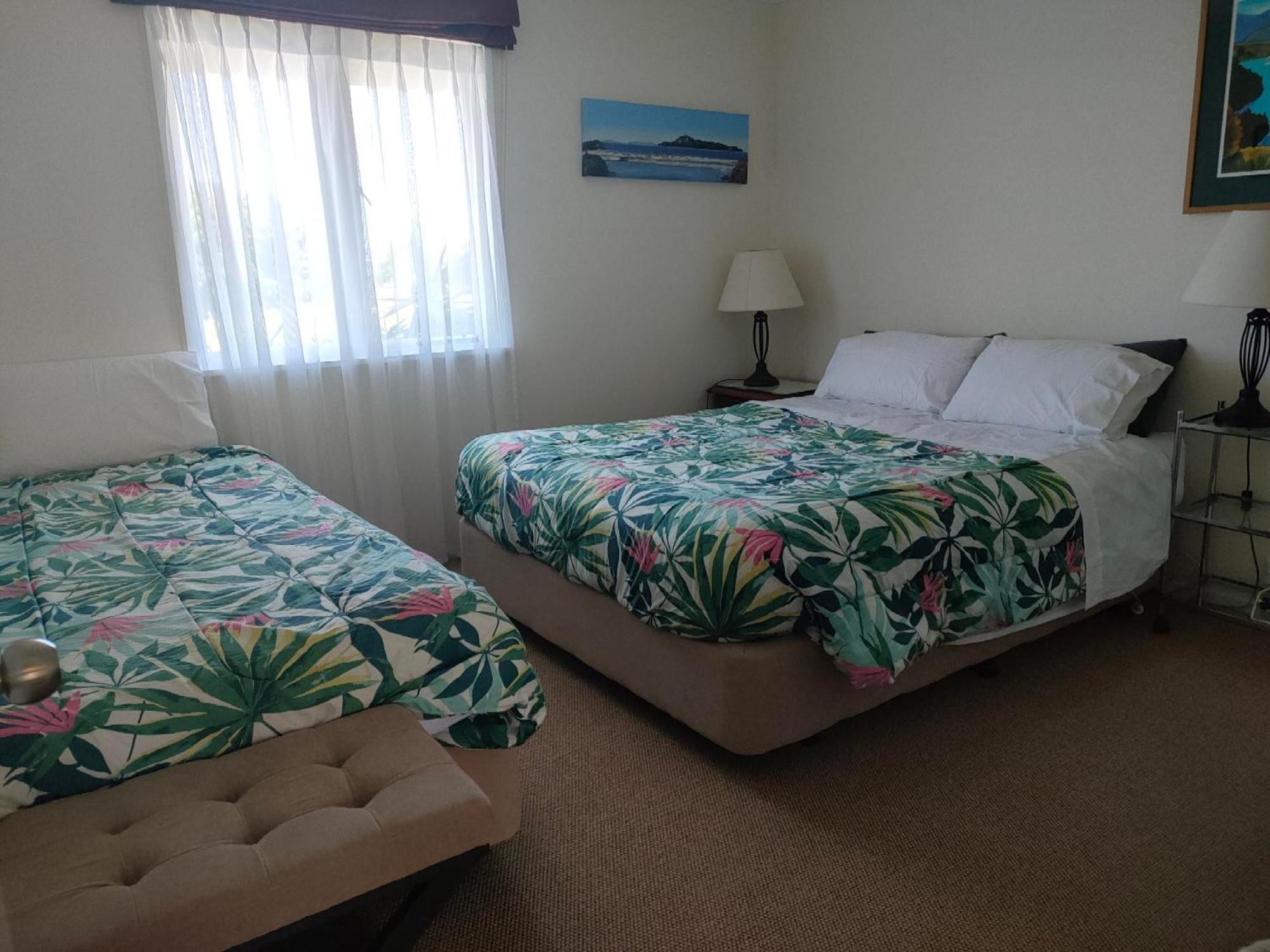 Mangawhai Lodge ภายนอก รูปภาพ